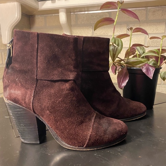 Rag & Bone Newbury Classic Suede Ankle Boots Booties - 8.5 - Picture 2 of 14